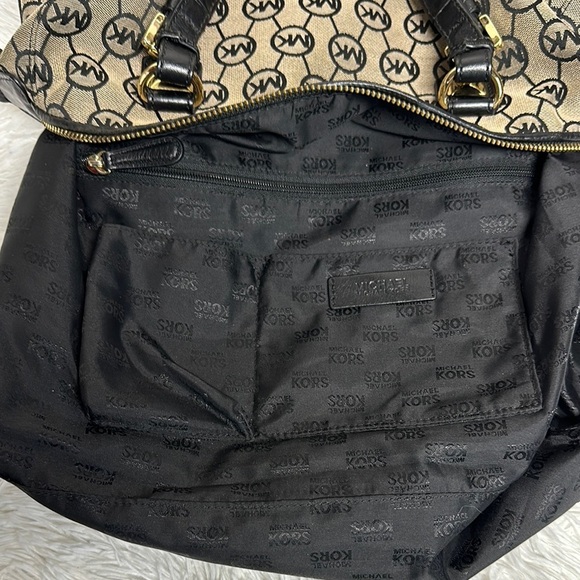 Michael Kors Black and Tan Tote Bag with Dustbag - Picture 12 of 16